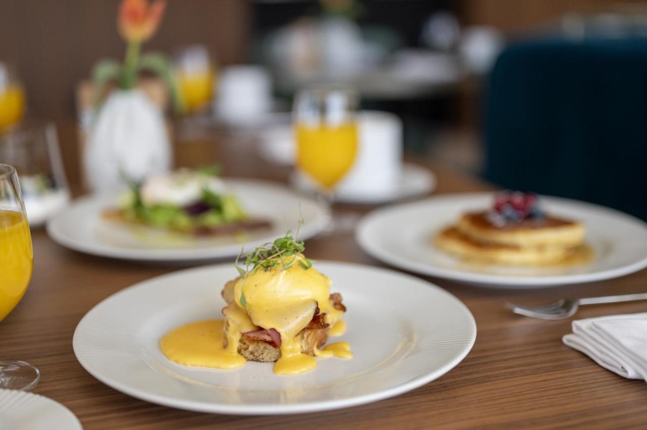 Renaissance Porto Lapa Hotel Εξωτερικό φωτογραφία Eggs Benedict