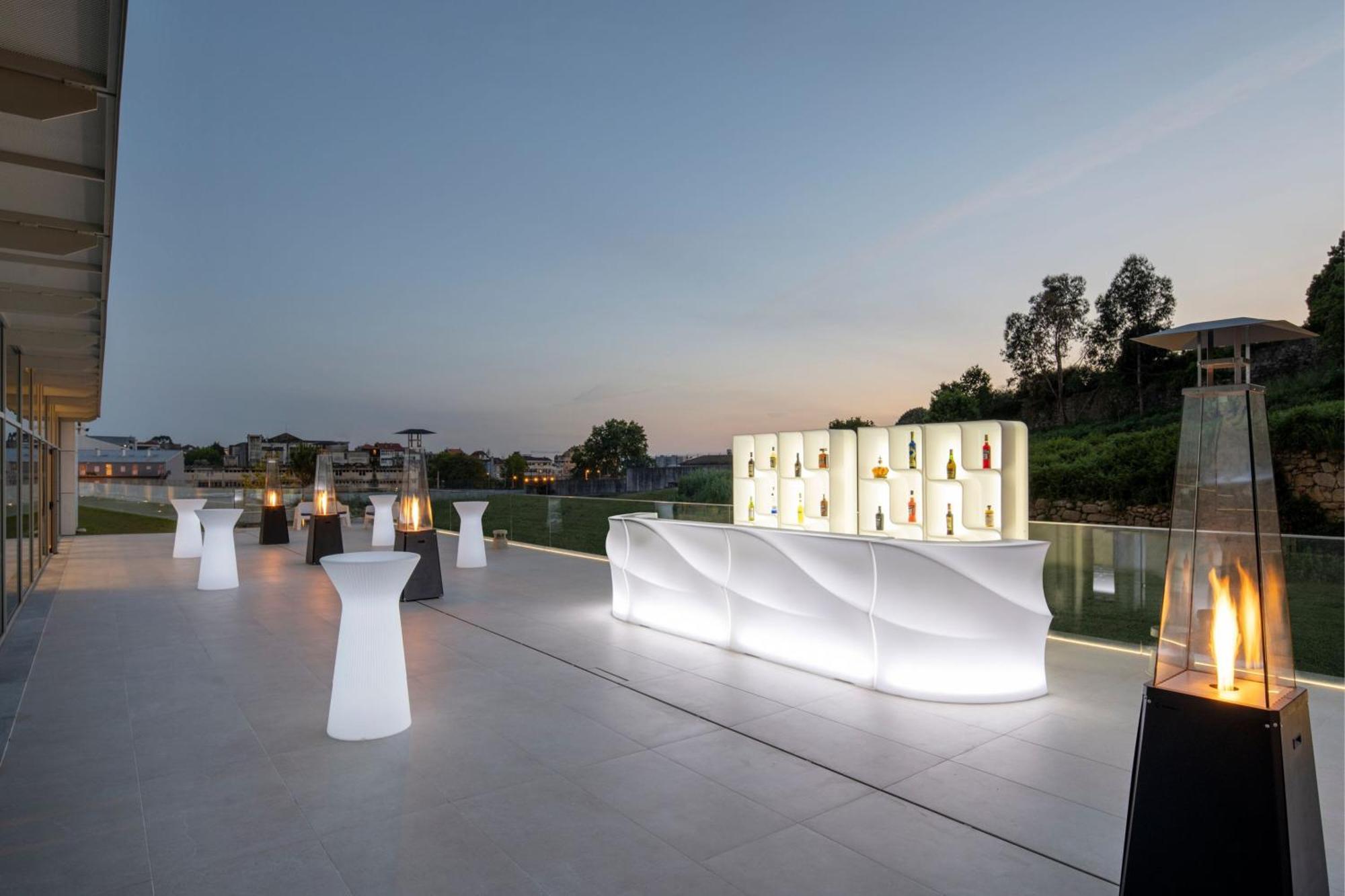 Renaissance Porto Lapa Hotel Εξωτερικό φωτογραφία Skyline Bar