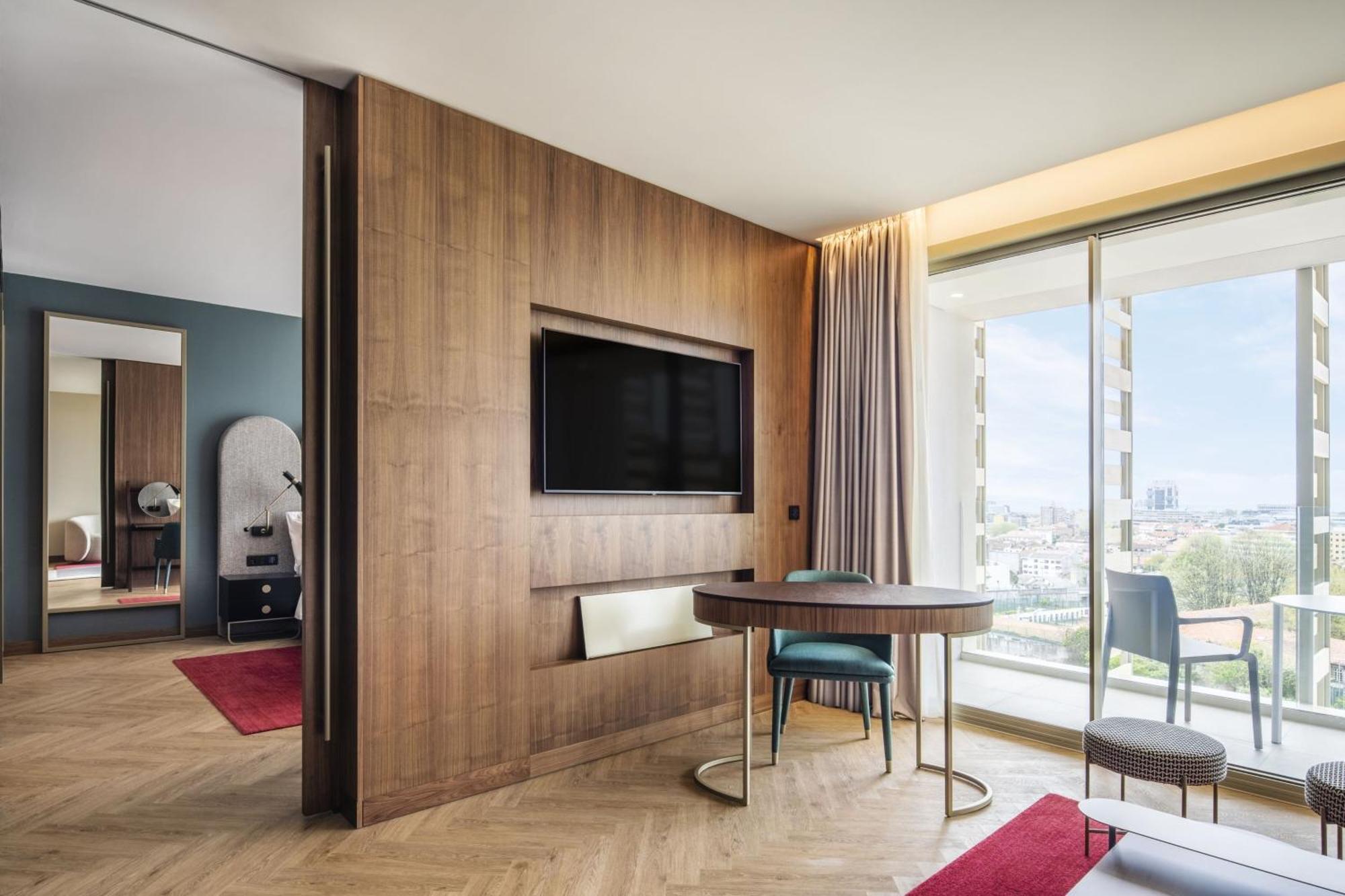 Renaissance Porto Lapa Hotel Εξωτερικό φωτογραφία Suite